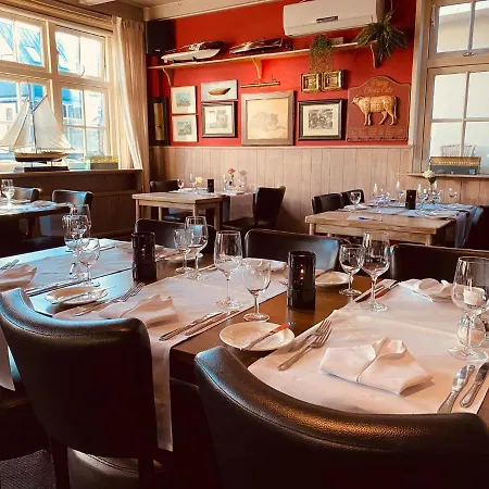 Cafe Restaurant Heineke 2*