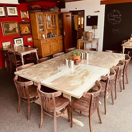 Cafe Restaurant Heineke